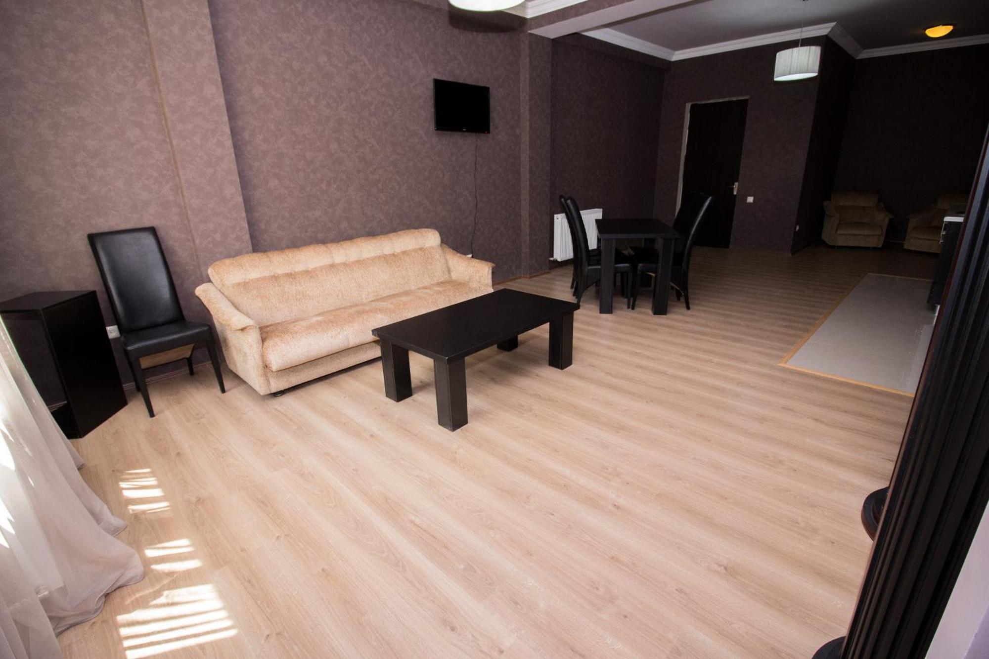 Tbili House Hotel Tbilisi Luaran gambar