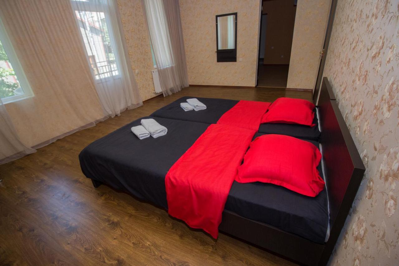 Tbili House Hotel Tbilisi Luaran gambar